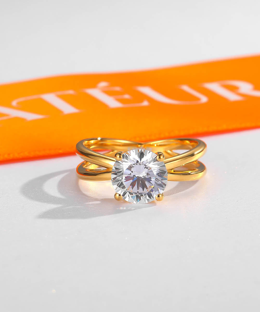 Satéur Aurous Gold Solitaire Diamond Ring™, 18K Gold