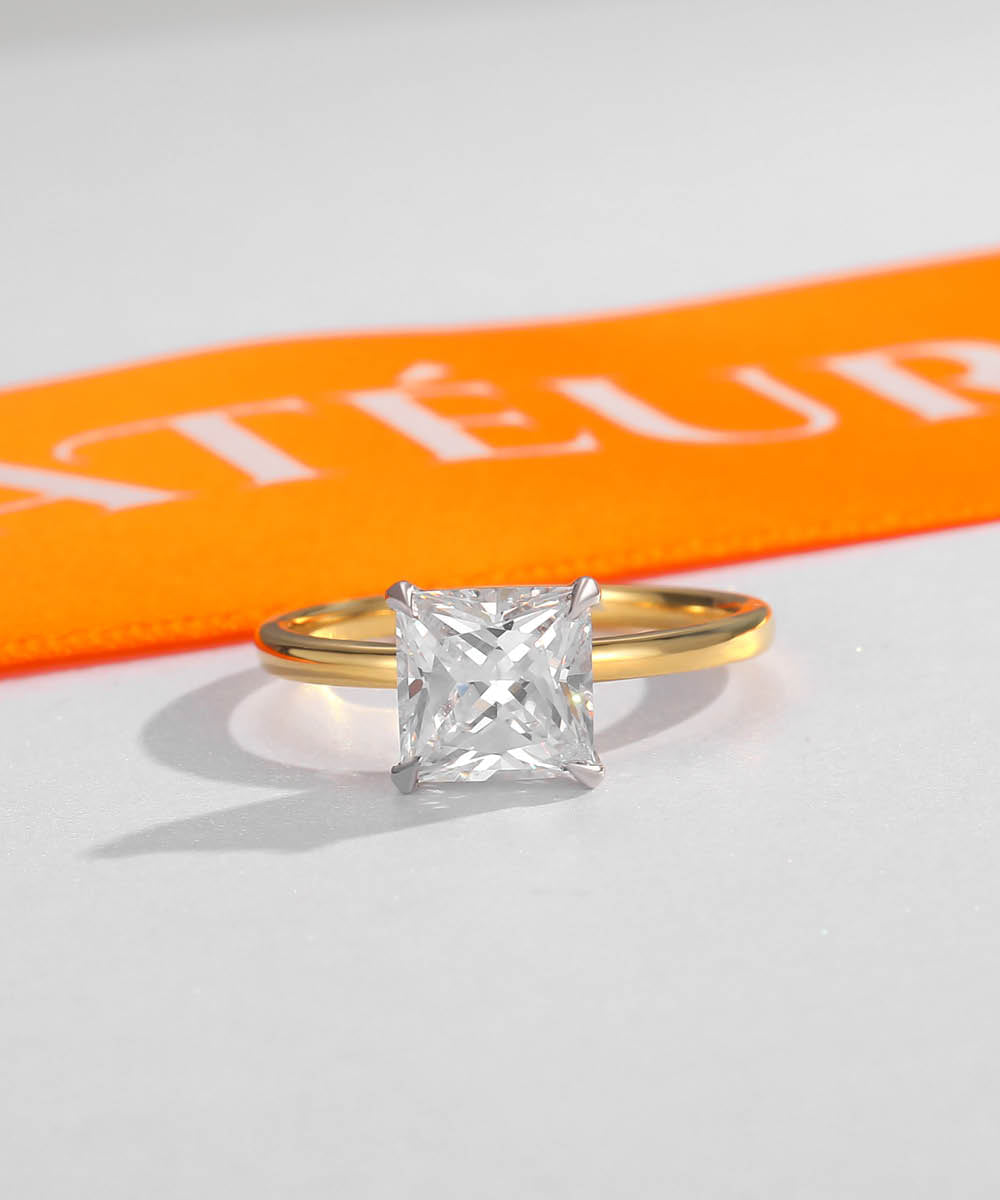 Satéur Aurous Gold Classic Diamond Ring™, 18K Gold