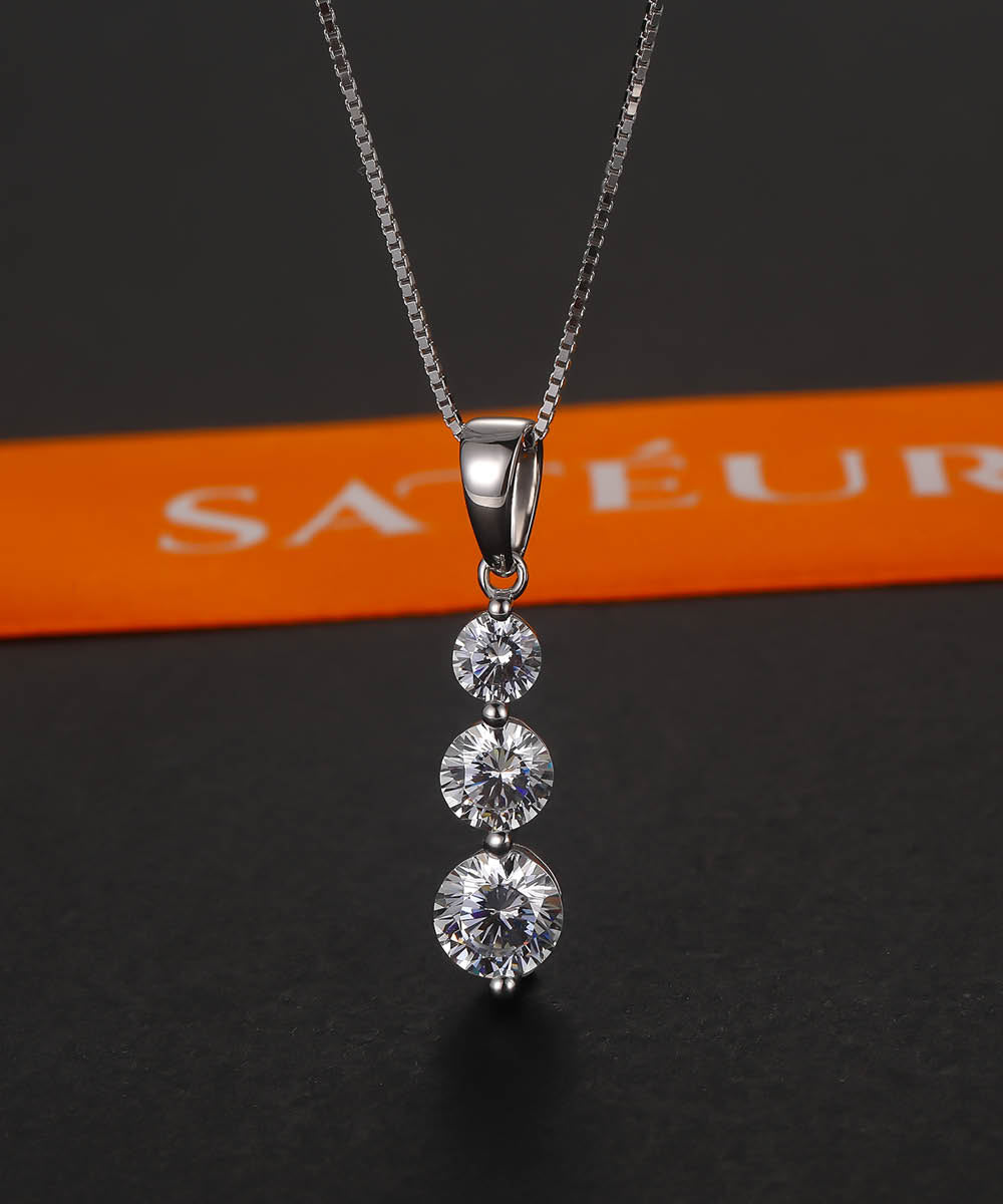 Satéur Trinité Diamond Necklace™, 18K White Gold