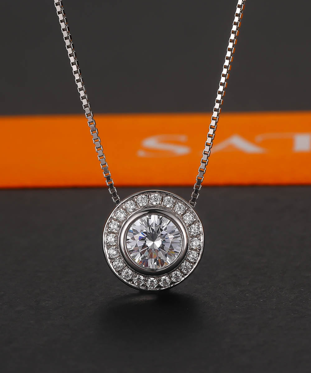 Satéur Belle Dame Diamond Necklace™, 18K White Gold