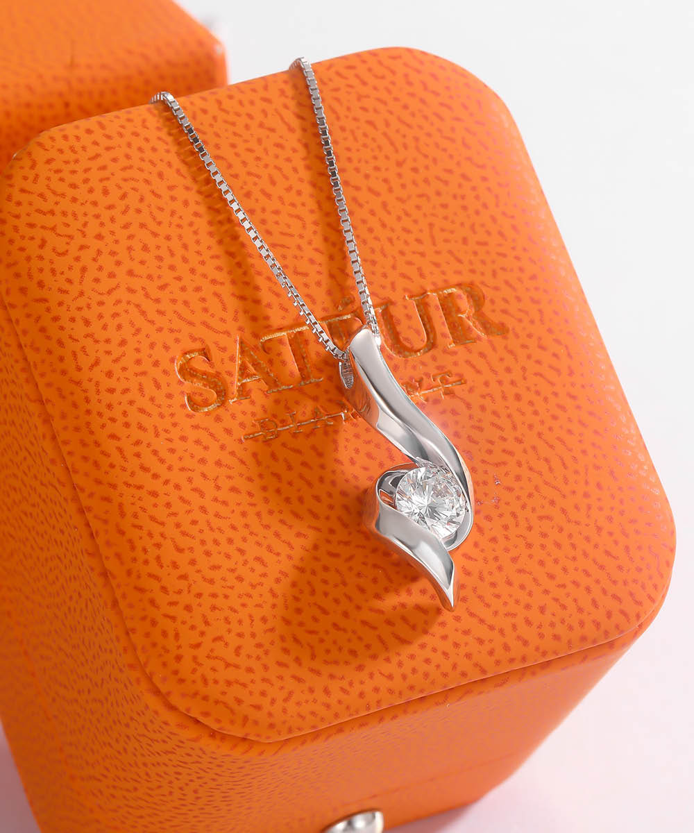 Satéur Emmêlé Diamond Necklace™, 18K White Gold