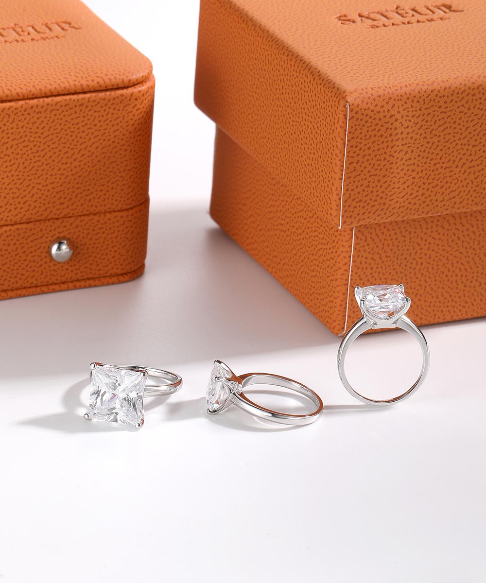 Satéur Adélaïde Diamond Ring™, 18K White Gold