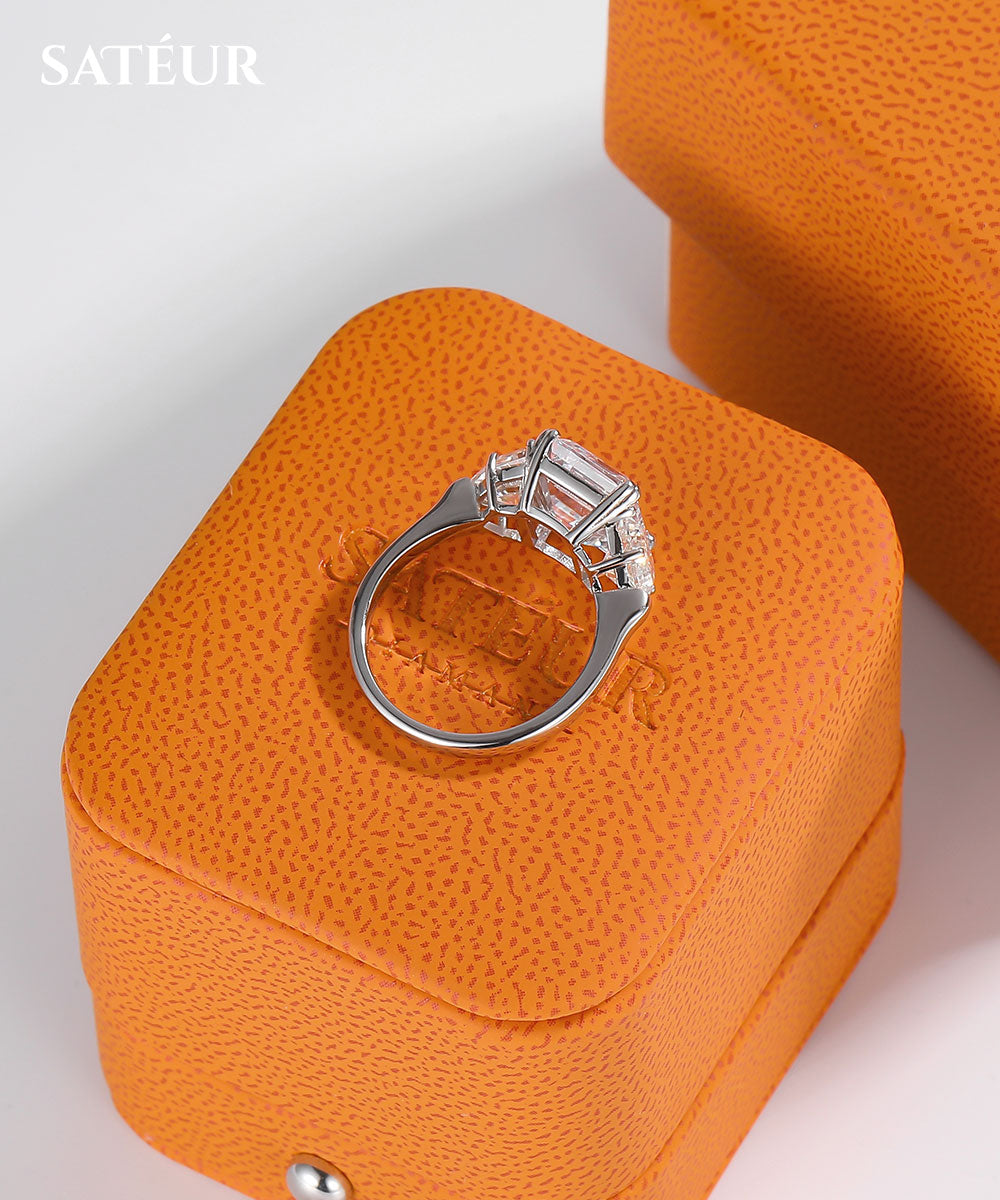Satéur Chef-d'oeuvre Diamond Ring™, 18K White Gold
