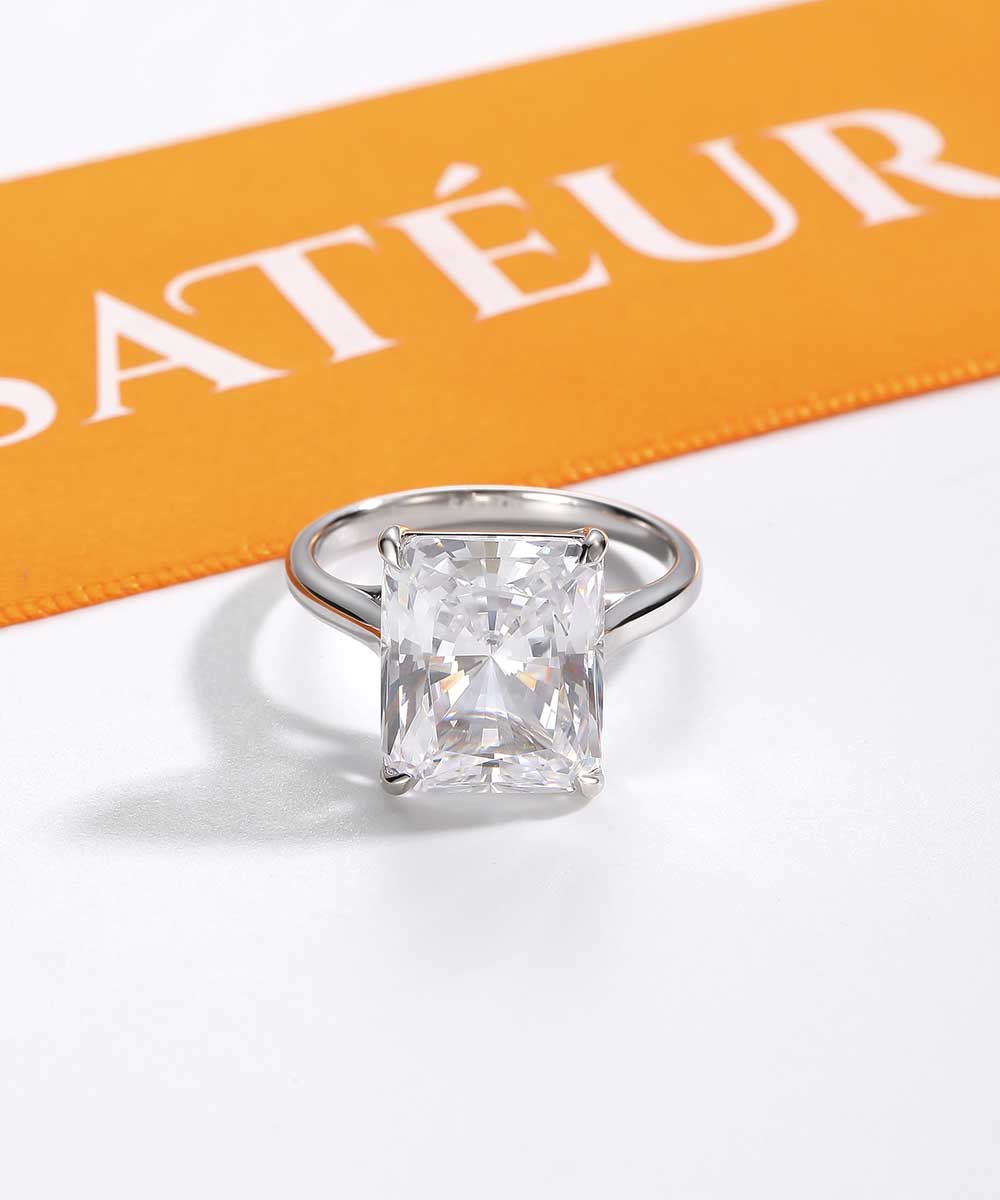 Satéur Étincelle Diamond Ring™, 18K White Gold