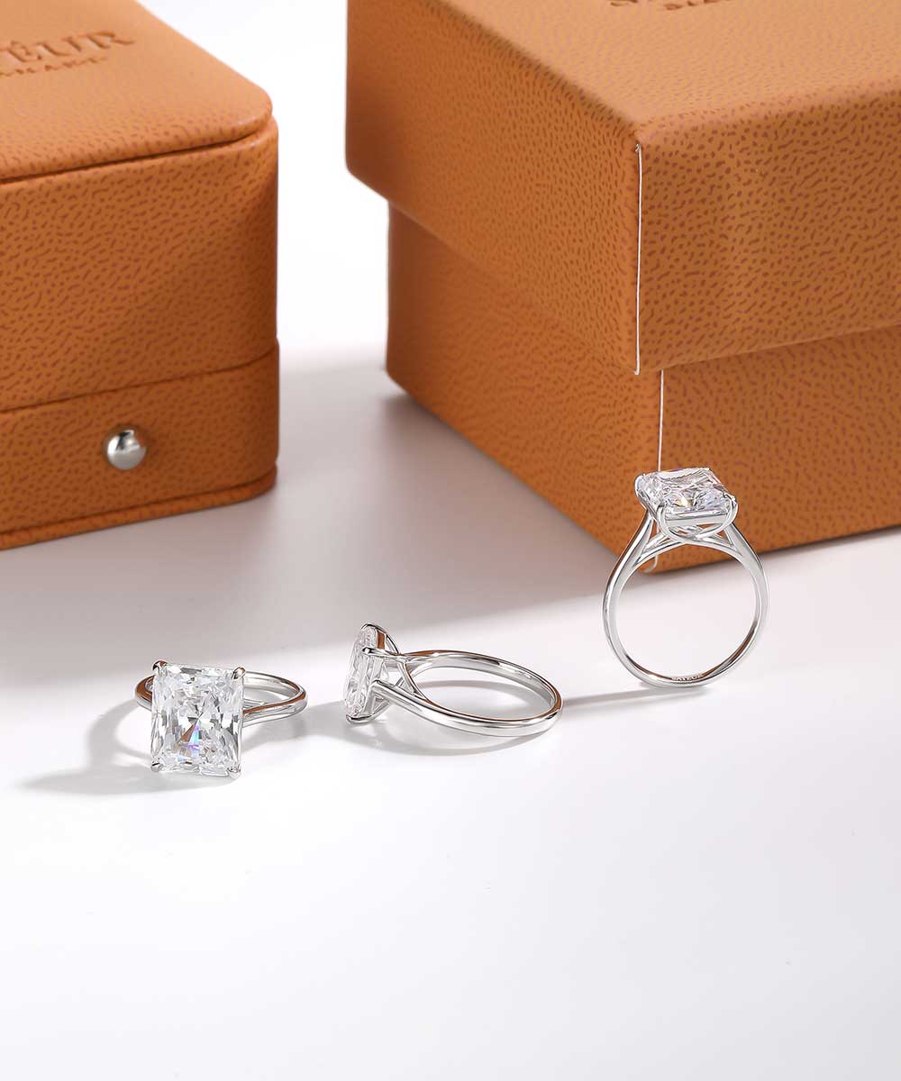 Satéur Étincelle Diamond Ring™, 18K White Gold