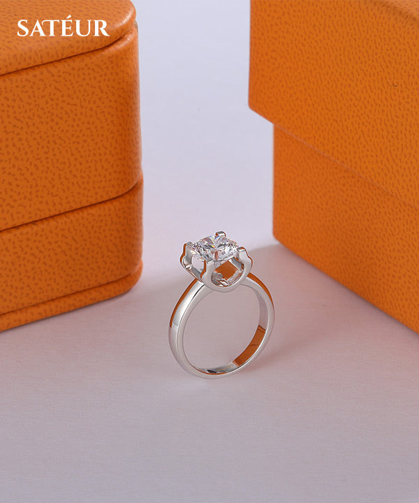 Satéur Vivienne Diamond Ring™, 18K White Gold