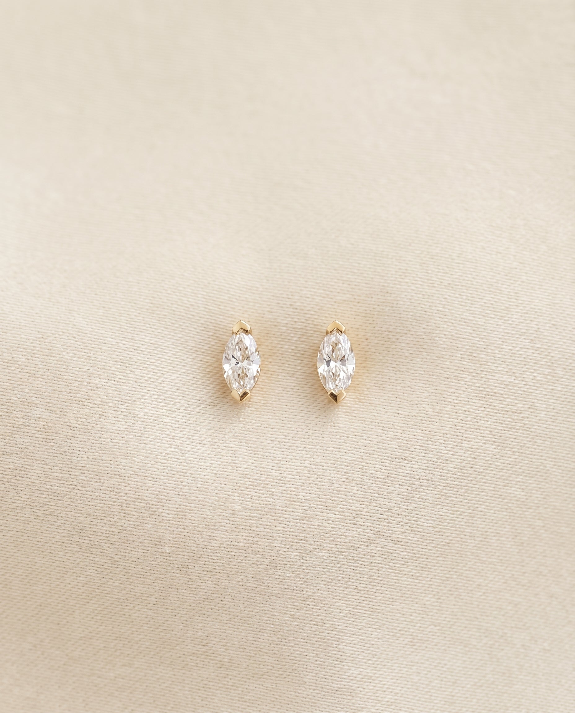 Satéur Feuille Diamond Studs™, 14K Solid Gold — image 4