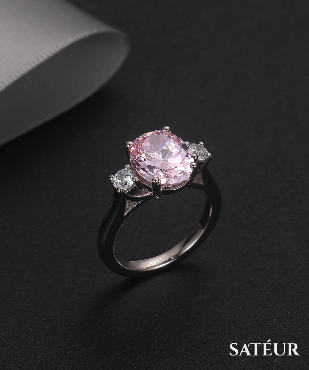 Satéur Rosé Éclat Diamond Ring™, 18K White Gold