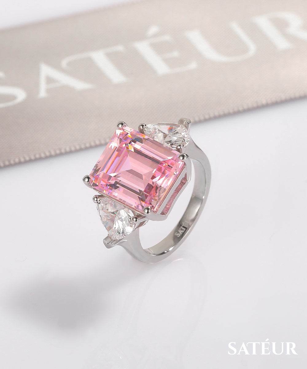 Satéur Rosé Reine Diamond Ring™, 18K White Gold