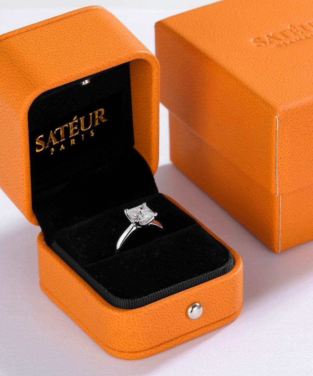 Satéur Mienne Diamond Ring™, 18K White Gold