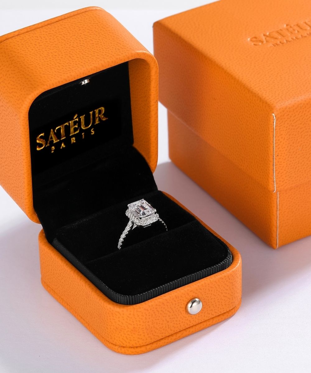 Satéur 1926 Attelée Diamond Ring™, 18K White Gold