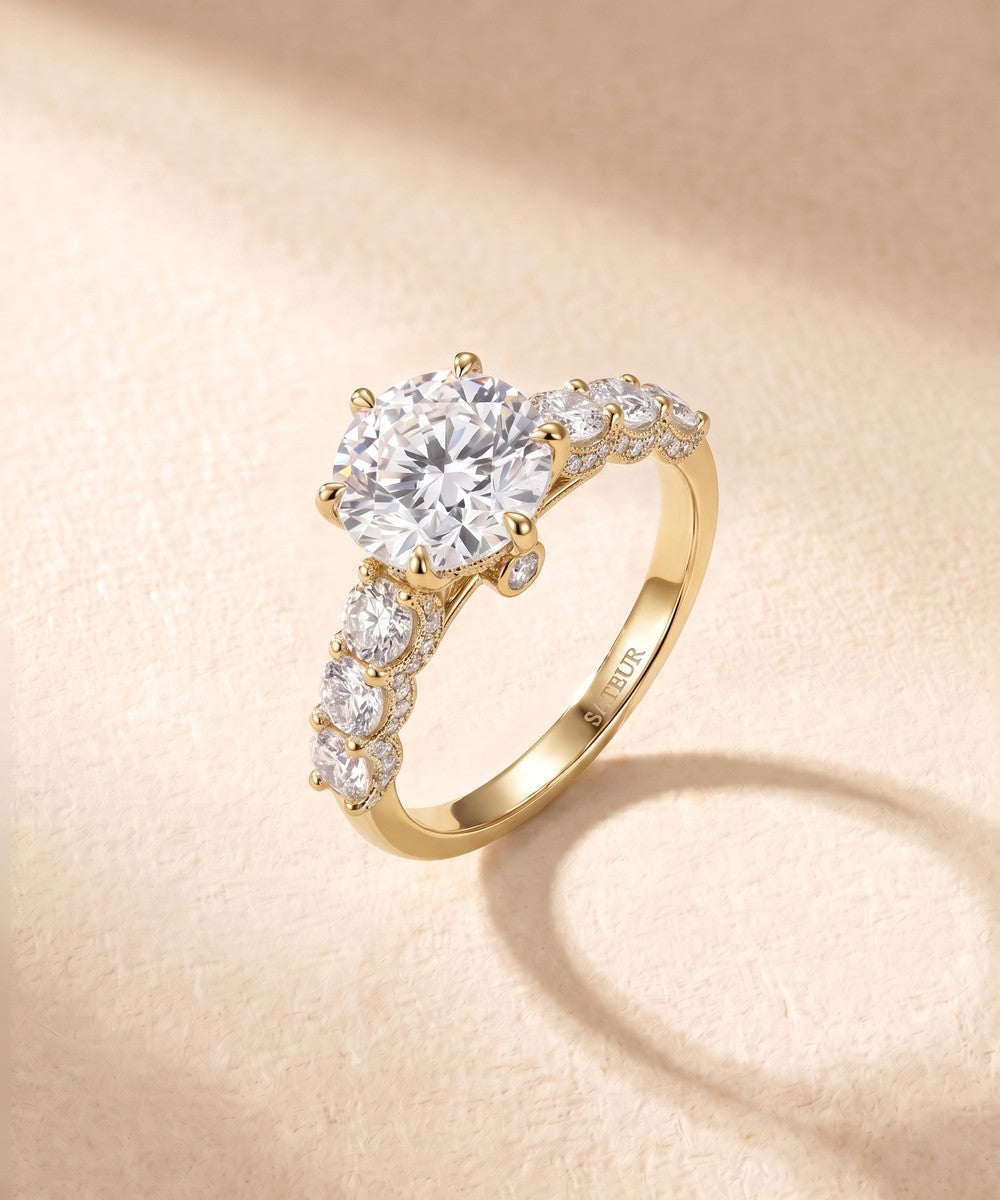 Satéur Aurous Gold Victoire Ring — hero cover